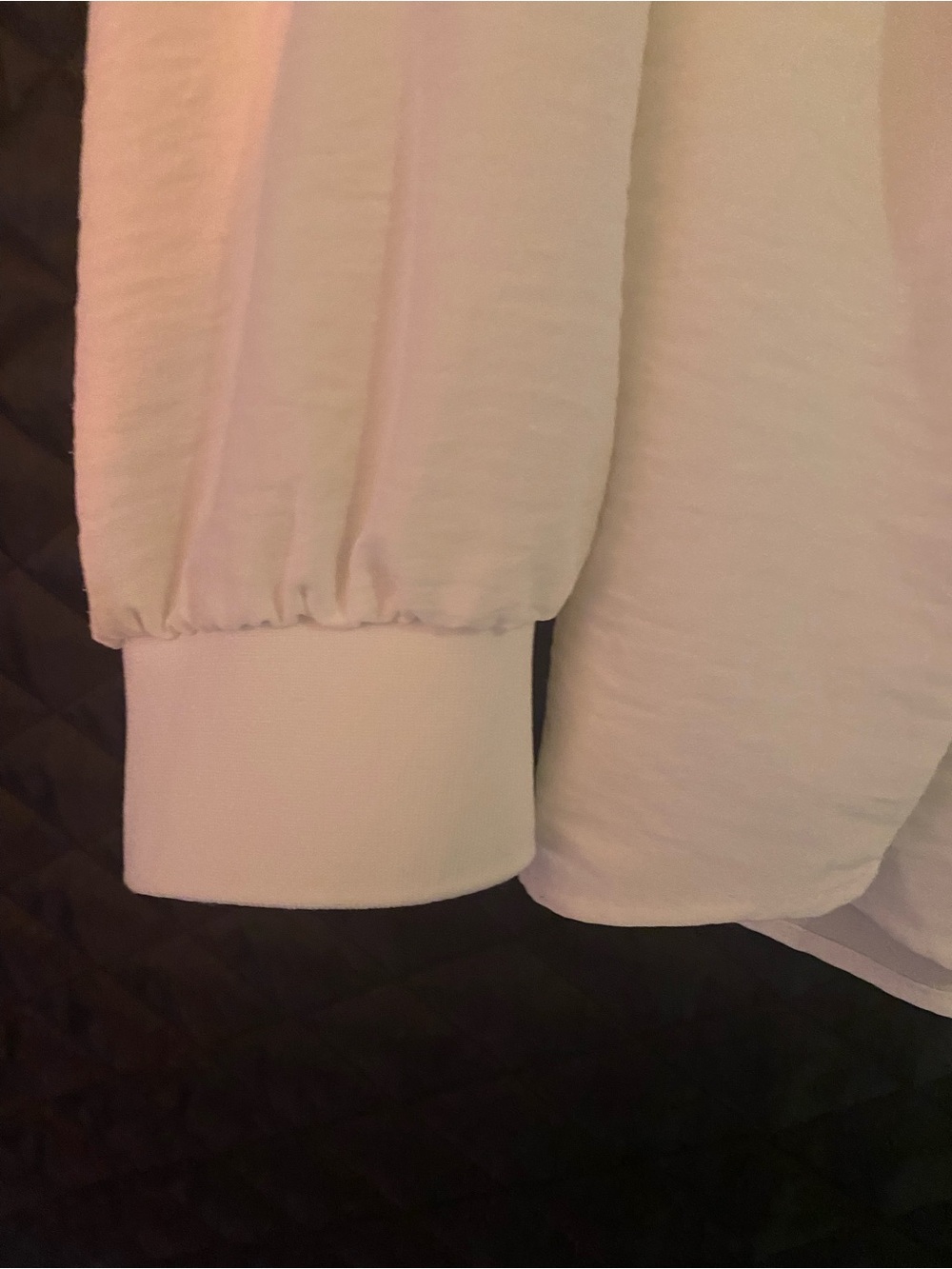 Calvin Klein Cream V-Neck Long Sleeve Tunic Top - Picture 3 of 4